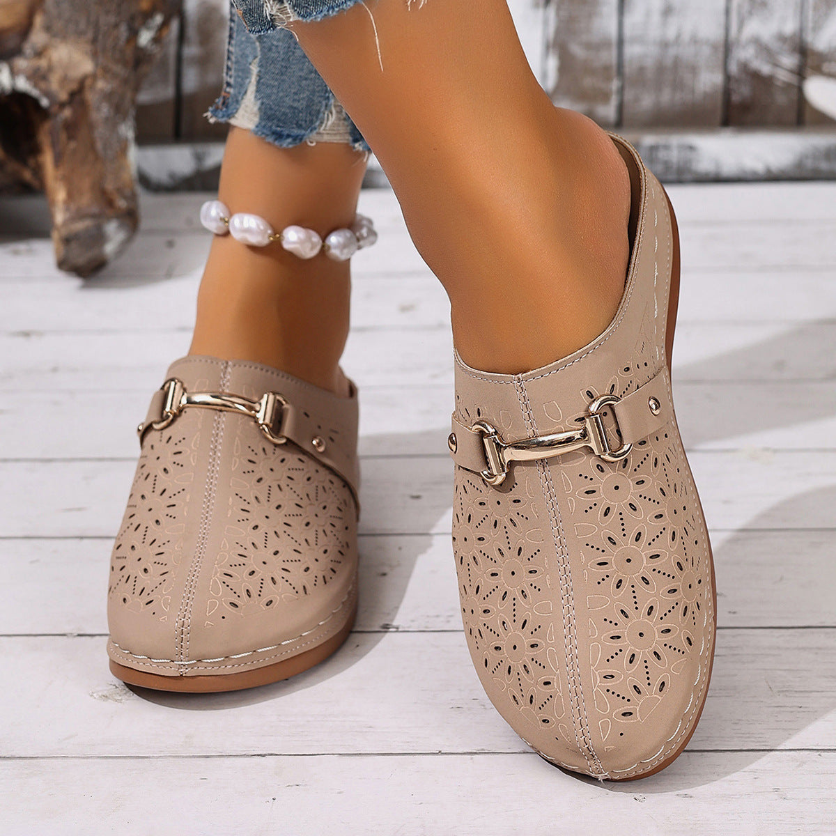 Ivy - Women's Closed-Toe Platform Slides, Thick Sole Backless Sandals