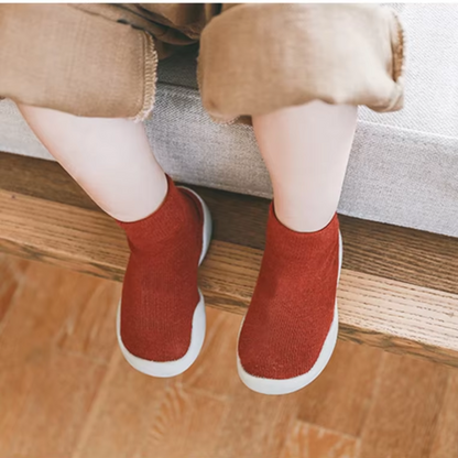 Noah - Non-slip children's socks with shoes
