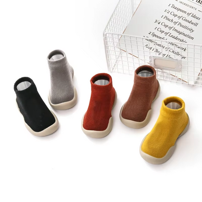 Noah - Non-slip children's socks with shoes