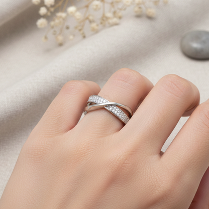 Adeline - Criss-Cross Band Ring