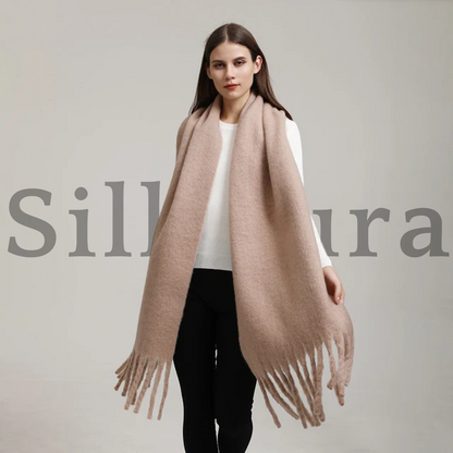 SilkAura – Exclusive scarf