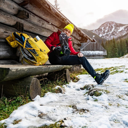 Profi Crampons - Secure grip on snow and ice
