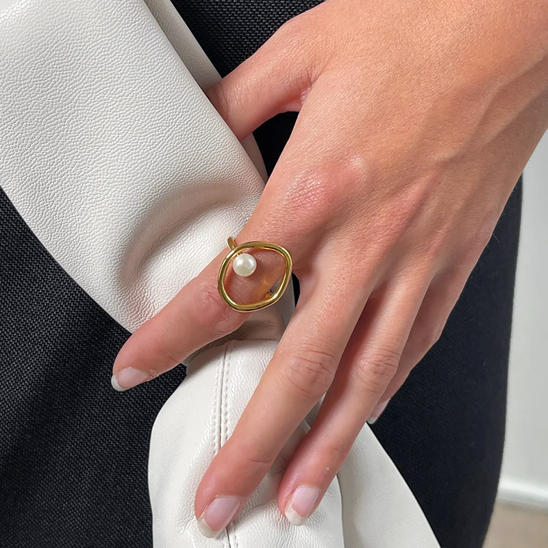 Women's Gold-Tone Open Circle Ring with Pearl Accent
