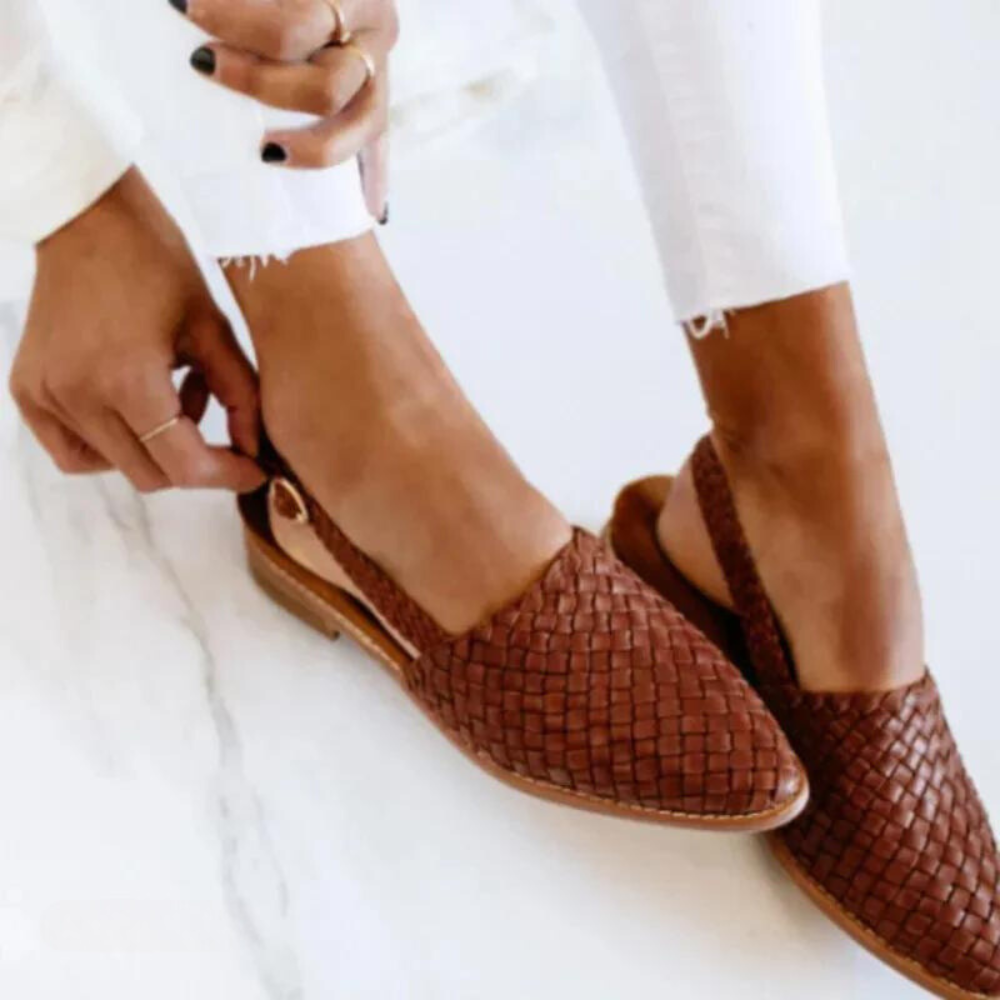 Monica - Stylish Adjustable Slippers