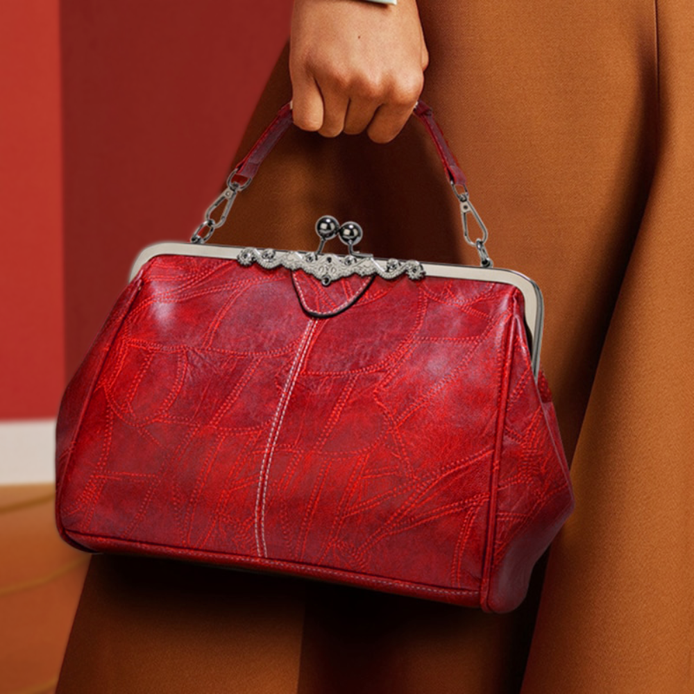 Jacqueline - Vintage Clasp Handbag