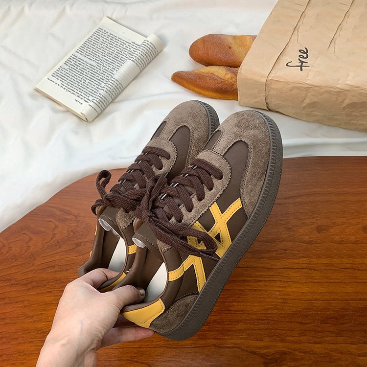 Ivy - Women's Retro Skate Sneakers, Slimming Soft Sole Casual Shoes