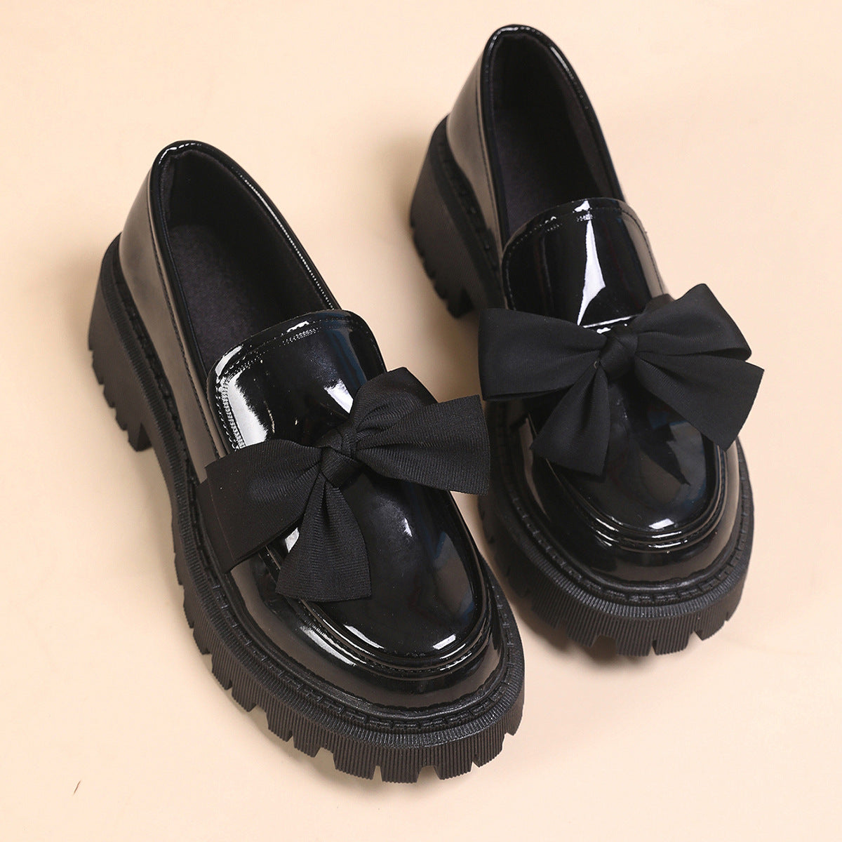 Edie - Women's British-Style Chain Loafers, Bow Detail Flat Shoes