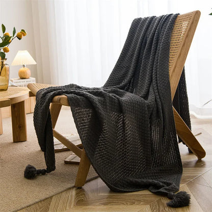 Nordknit Tassle Blanket