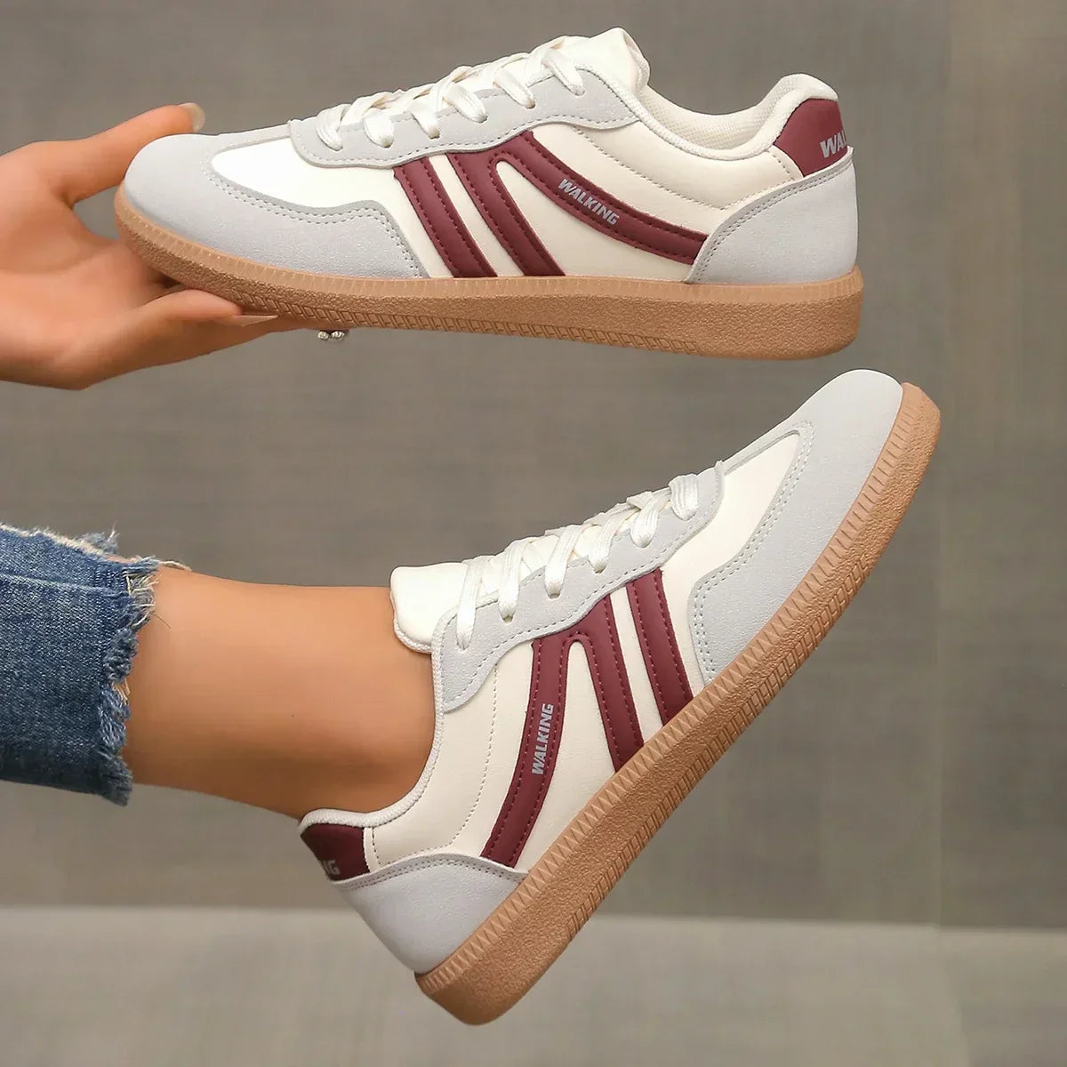 Aubrey - Low-Top Lace Sneakers