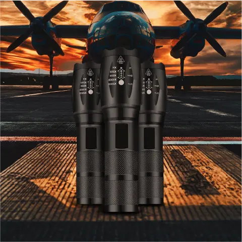 Lumen Pro - Multifunctional flashlight for pure brightness and safety