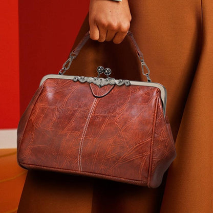 Jacqueline - Vintage Clasp Handbag