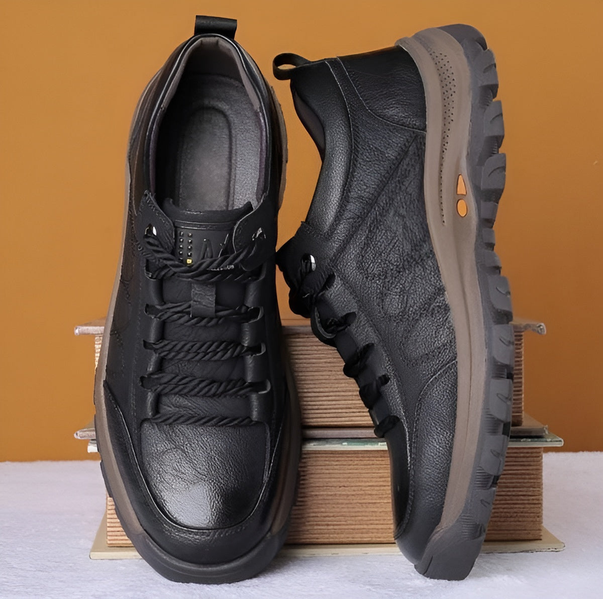 Matt - Robust and lightweight shoes