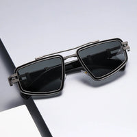 Black / Metallic